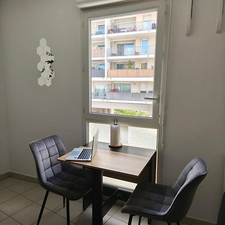 Cozy Apartment In City Center Марсилия Екстериор снимка