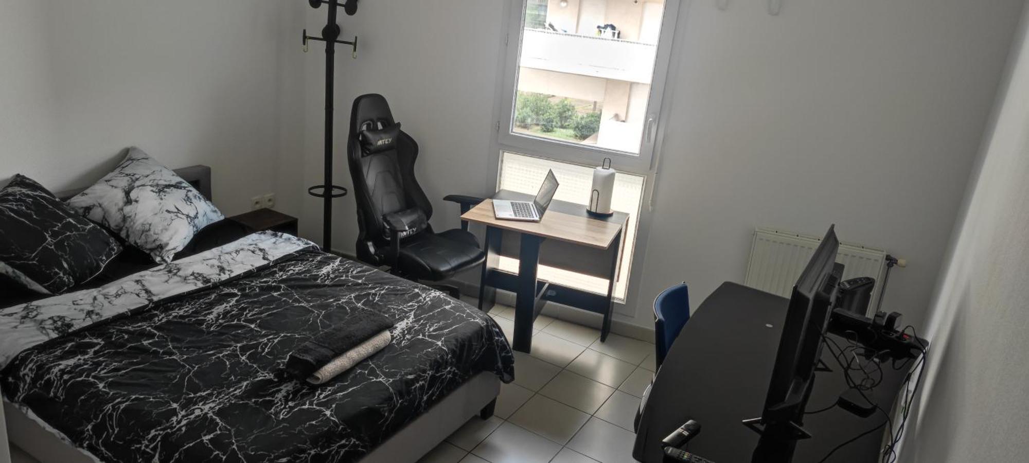 Cozy Apartment In City Center Марсилия Екстериор снимка